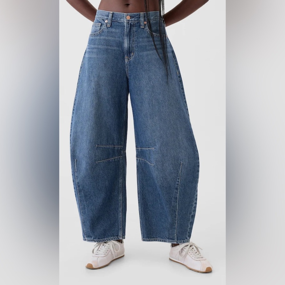 Citizens Of Humanity Distressed Blue High Rise Jeans - Picture 15 of 15